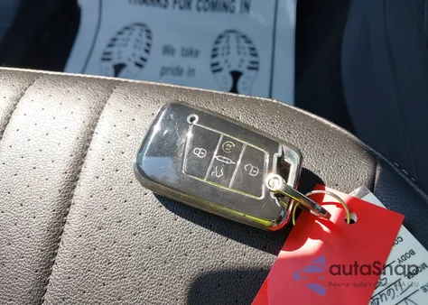 2023 Volkswagen Tiguan 2.0T Se R-Line Black from USA, damaged, VIN 3VVCB7AX2PM055070